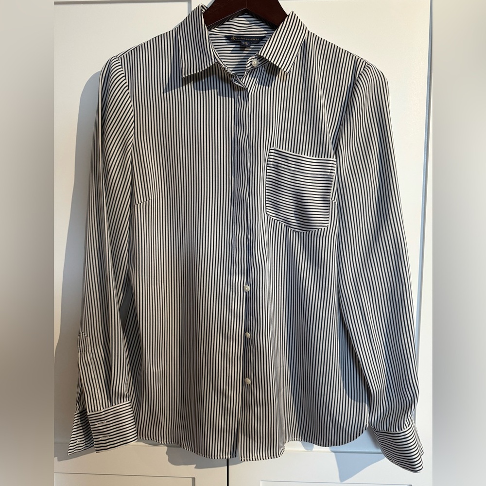 Brooks Brothers NWOT satin (poly) navy/white stripe blouse - 8